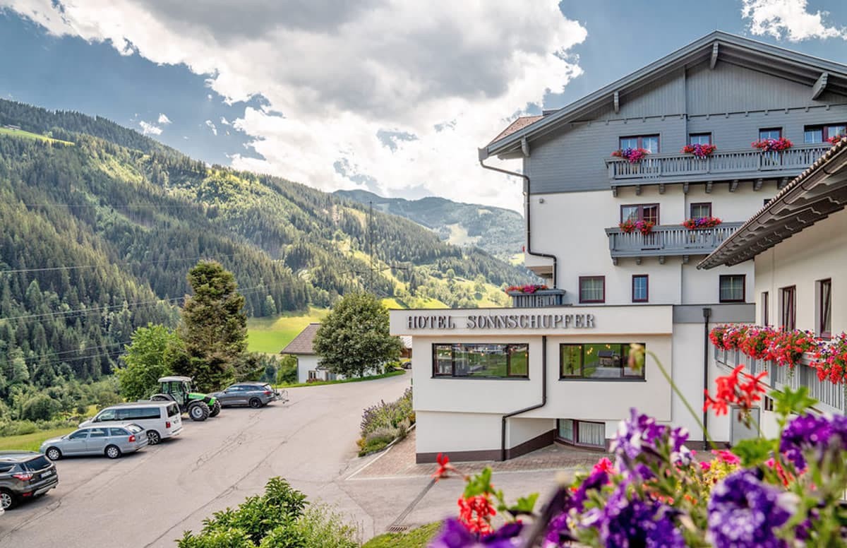 Hotel Sonnschuper in Schladming - auf der Sonnenseite in Schladming-Dachstein inmitten herrlicher Natur